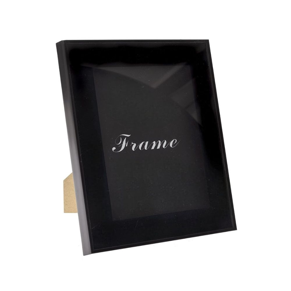 Μία γυάλινη κορνίζα για φωτογραφίες 15x20 μαύρη