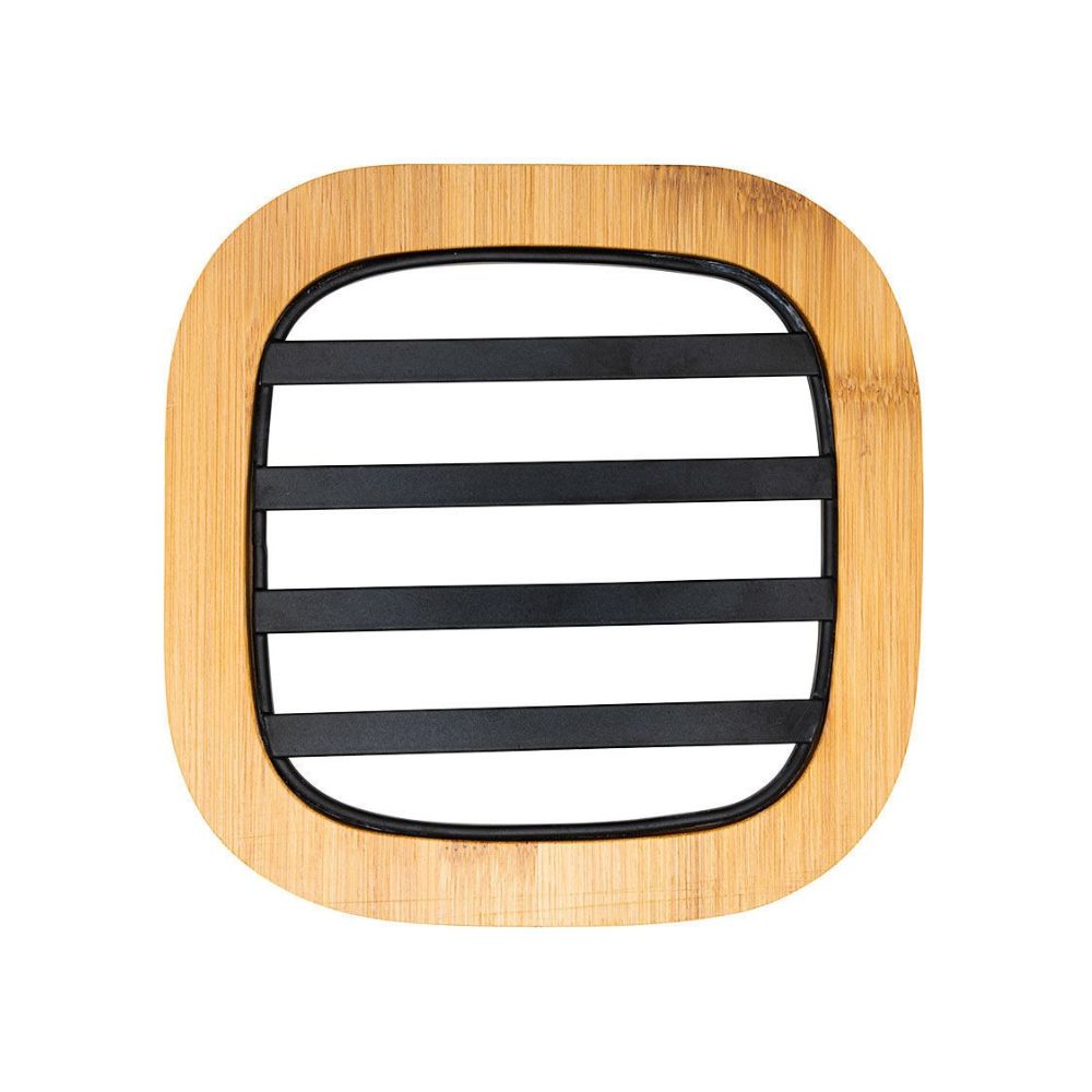 Μία βάση μαγειρικού σκεύους από μέταλλο και μπαμπού φωτογραφισμένη από πάνω